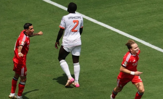 Ảnh minh họa cho bài viết về Benfica 1-0 Bayern: Schjelderup tỏa sáng; Hùm xám bế tắc