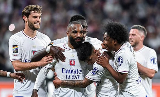 Nhiều ngôi sao của Lyon có thể rời câu lạc bộ hè này.