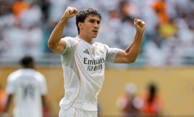 Gonzalo Garcia đem đến cho Alonso giải pháp dự phòng hàng công.