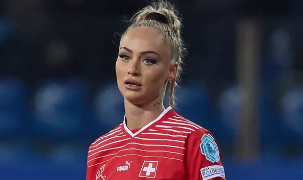 Alisha Lehmann lên tiếng sau thất bại 1-7 trước đội U15 nam Thụy Sĩ