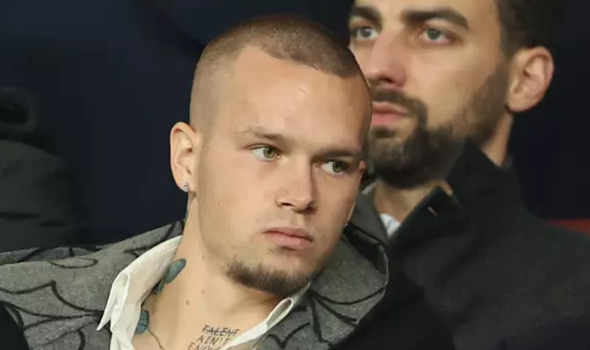 Mudryk phá vỡ im lặng sau án phạt doping, xoá thông tin liên quan đến Chelsea