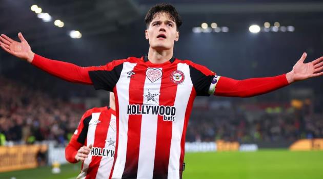 Arsenal đưa Norgaard về làm bức tường phòng ngự mới cho đội bóng
