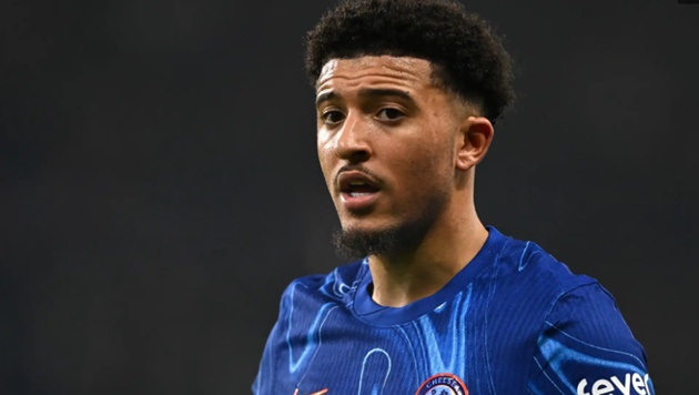 Chelsea cũng không còn muốn mua đứt Sancho.