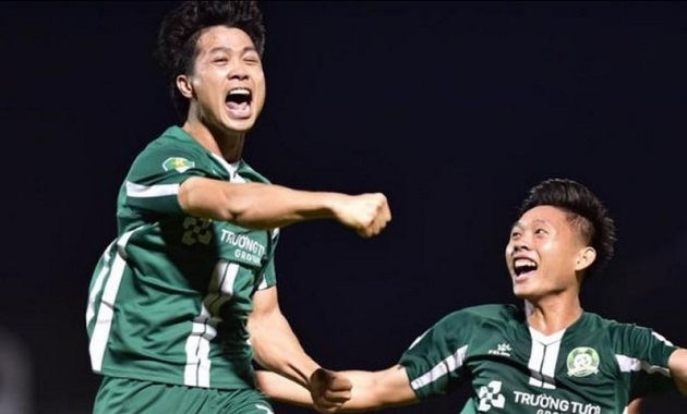 Công Phượng là ngòi nổ Đà Nẵng cần khóa chặt.