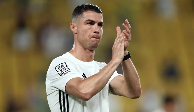 Bỏ ngỏ tương lai, Ronaldo vẫn sắp gia hạn với Al Nassr