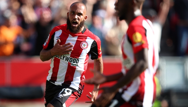 Hé lộ mức đãi ngộ Bryan Mbeumo nhận được tại MU khiến Newcastle "bỏ cuộc"