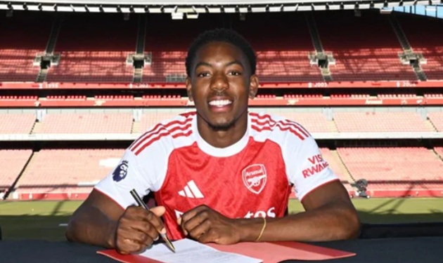 Lewis-Skelly ký hợp đồng mới, Arsenal chặn kế hoạch của Real Madrid