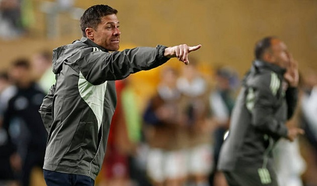 Chiến thắng 3-0, Real vận hành mượt sơ đồ mới của Alonso