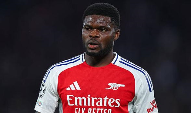 Arsenal đã sẵn sàng cho bài toán không Thomas Partey.
