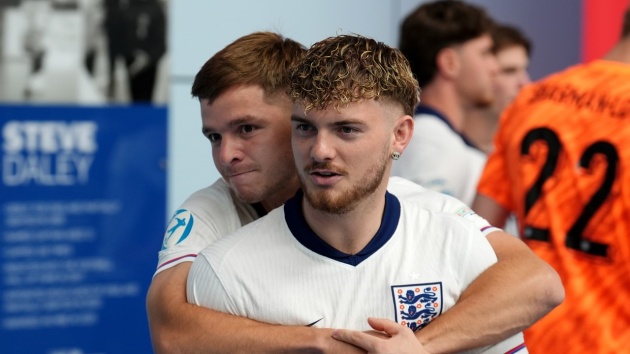 Liverpool ra giá 40 triệu bảng để bán đứt Harvey Elliott