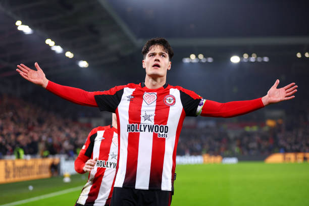 Chiêu mộ Norgaard, Arsenal mở đường cho bom tấn hàng công