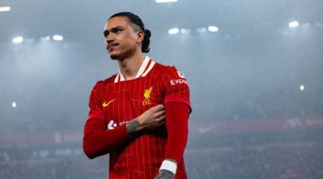 Nunez tới Napoli: Bản sao Cavani có thành hiện thực?