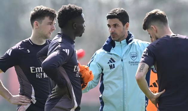 Arsenal bán nhanh gọn cầu thủ thừa, dọn đường mua sắm hè 2025