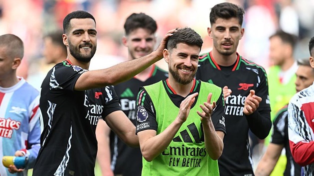 Jorginho sớm rời CLB