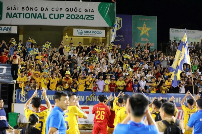 Sân Vinh trở thành điểm tựa tinh thần cho SLNA.