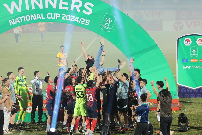 Công An Hà Nội có chiến thắng xứng đáng ở chung kết Cúp Quốc gia 2024/25. Ảnh: VPF.