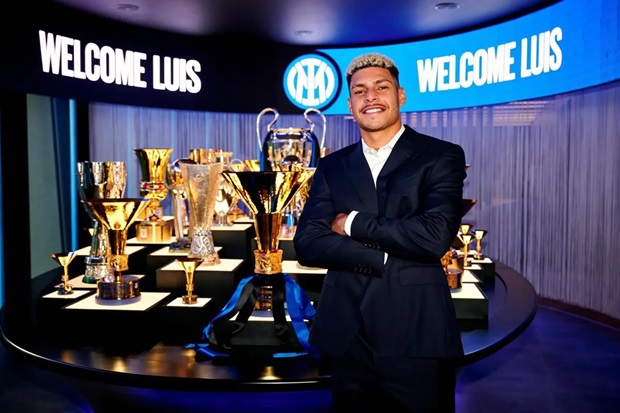 Inter Milan và hướng đi mới: Chi tiêu mạnh nhưng không bán ngôi sao