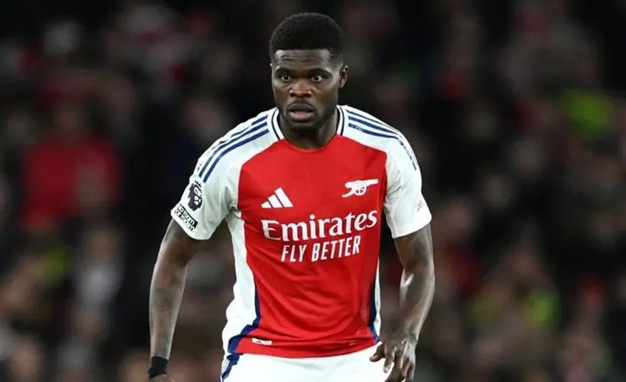 Arsenal chia tay Thomas Partey, cải tiến hàng tiền vệ chất lừ