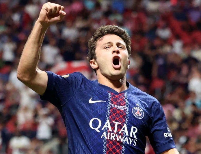 Joao Neves lập cú đúp ở hiệp 1.