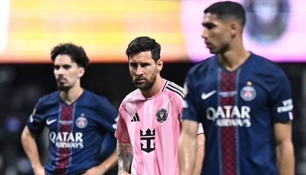 Messi bất lực, chịu thua đội bóng cũ.