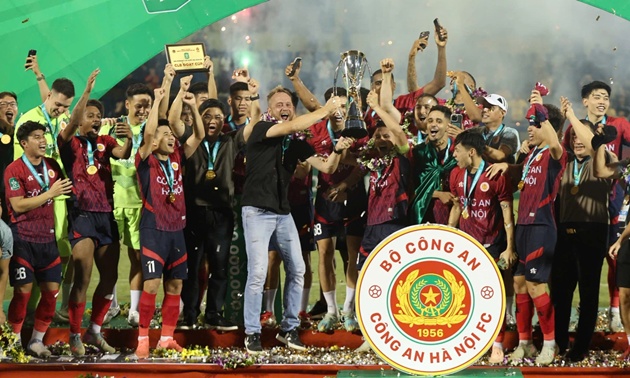 CAHN thắng đậm SLNA, cùng Nam Định dự AFC Champions League Two