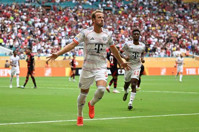 Harry Kane vừa lập cú đúp cho đại diện nước Đức.