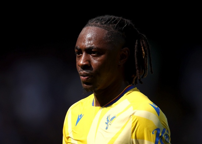 Arsenal chính thức tiếp cận Eberechi Eze