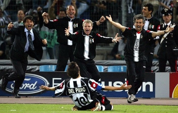 Del Piero, quý ông đích thực của bà đầm già thành Turin.