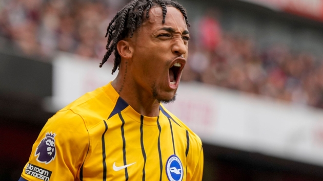 Joao Pedro hoàn tất kiểm tra y tế, bay ngay sang Mỹ hội quân cùng Chelsea