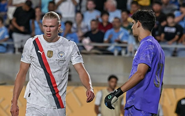 Haaland bị nghi 'trêu' Ederson sau thất bại ở Club World Cup