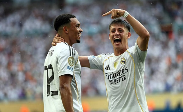 Courtois gọi Alexander-Arnold là 'ác mộng' trong các buổi tập