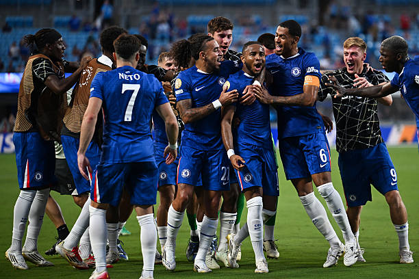The Blues được xem là ứng viên sáng giá cho chức vô địch.