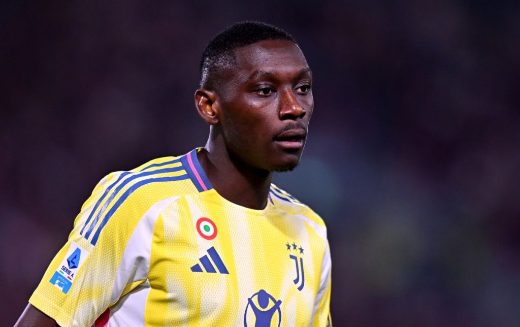 PSG lắc đầu với đề xuất mới, Juventus vẫn chưa giữ chân được Kolo Muani