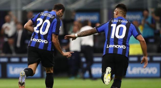 Nội bộ Inter chia phe, Calhanoglu và Lautaro vẫn căng