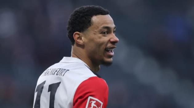 Chuyển nhượng tối 4/7: Liverpool ưu tiên Hugo Ekitike; Ivan Toney muốn gia nhập MU