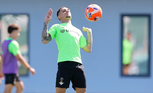 Betis đang xem Antony như mục tiêu hàng đầu.