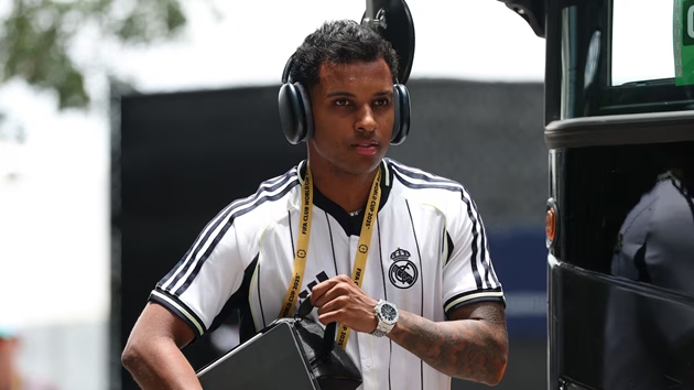 Cuộc đua giành Rodrygo: Vì sao Arsenal tự tin sẽ đánh bại Chelsea?