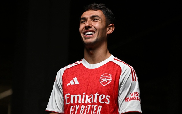 Chiến lược dài hơi giúp Arsenal đánh bại Liverpool vụ Zubimendi