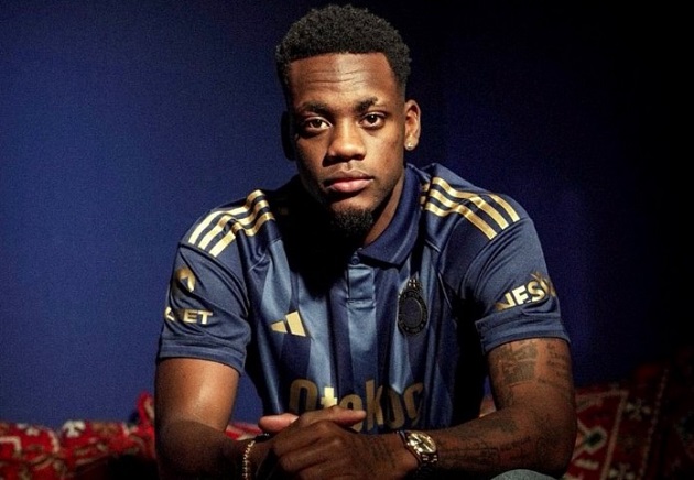 Chi tiết thú vị trong hợp đồng của Duran và Fenerbahce