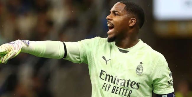 AC Milan giữ chân Mike Maignan, không chuyển đến Chelsea
