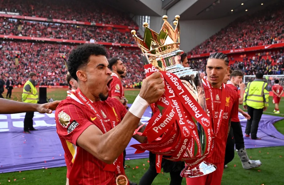 Thay Musiala, Diaz sẽ là chữ ký lý tưởng cho Bayern Munich?