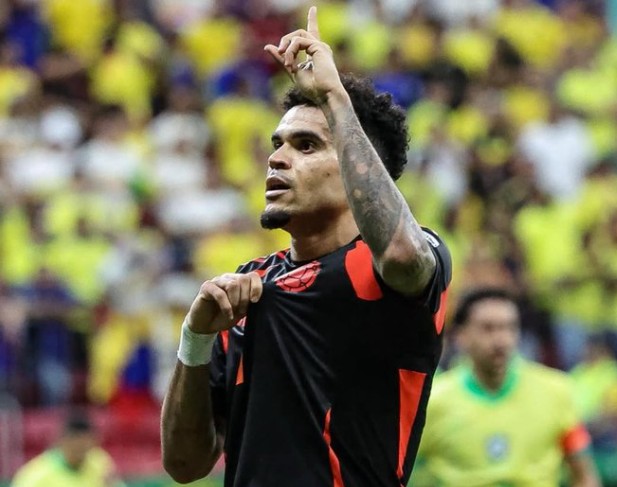Luis Diaz có thể thi đấu ở nhiều vị trí trên hàng công.