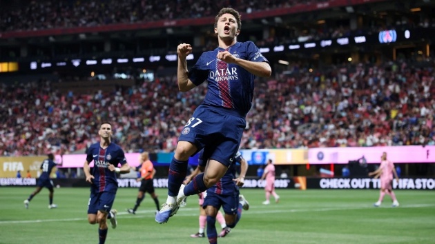 Neves đóng vai trò quan trọng trong lối chơi của PSG.