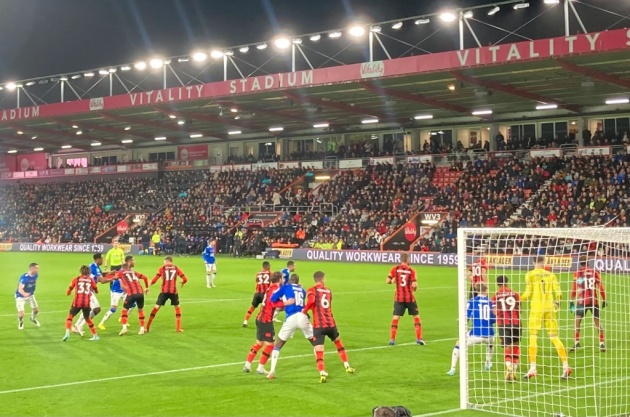 Dean Court - Lịch sử, sự phát triển và cải tạo sân vận động Vitality của Bournemouth