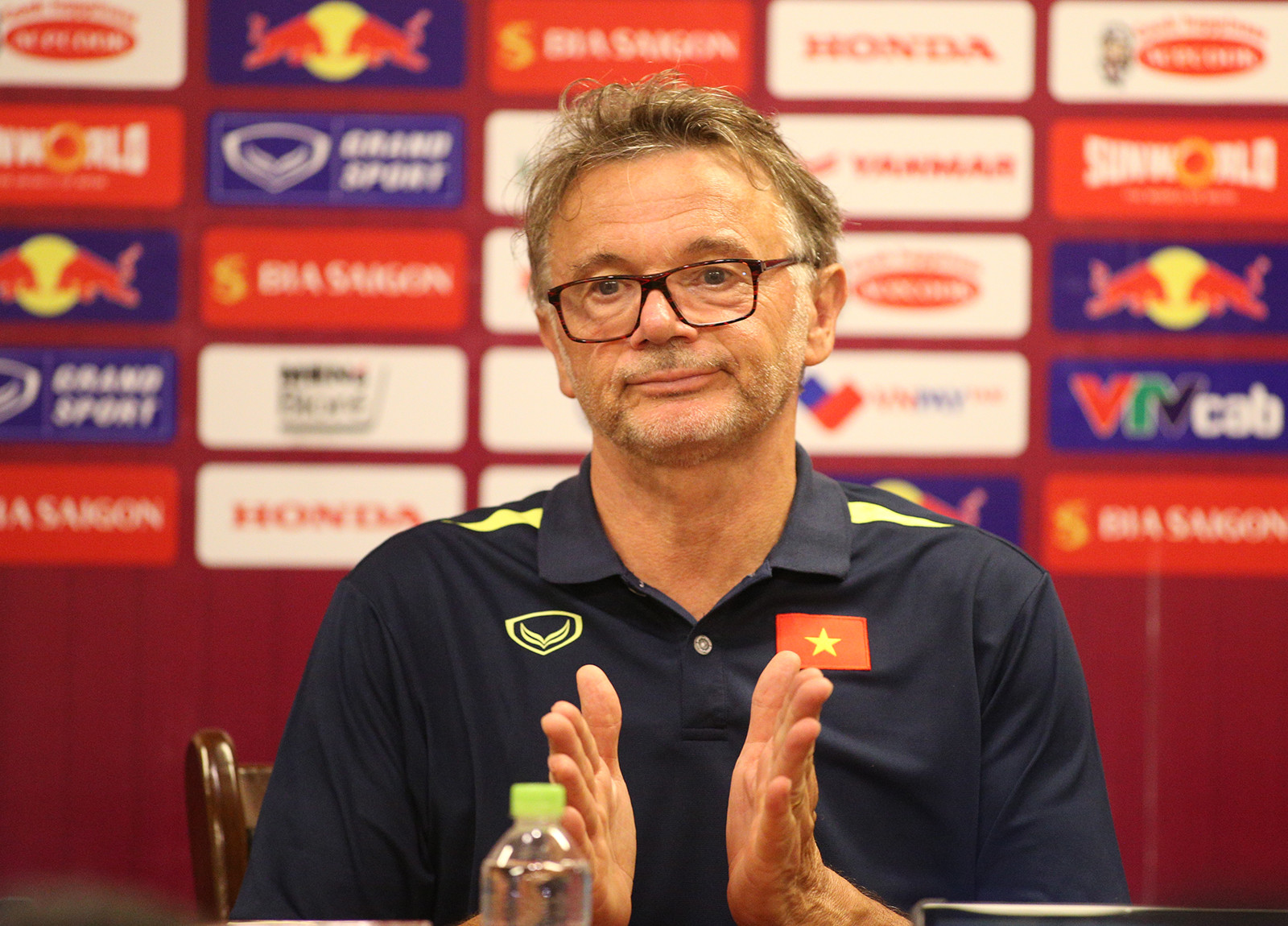 Cánh cửa của ĐT Trung Quốc khép lại với HLV Philippe Troussier