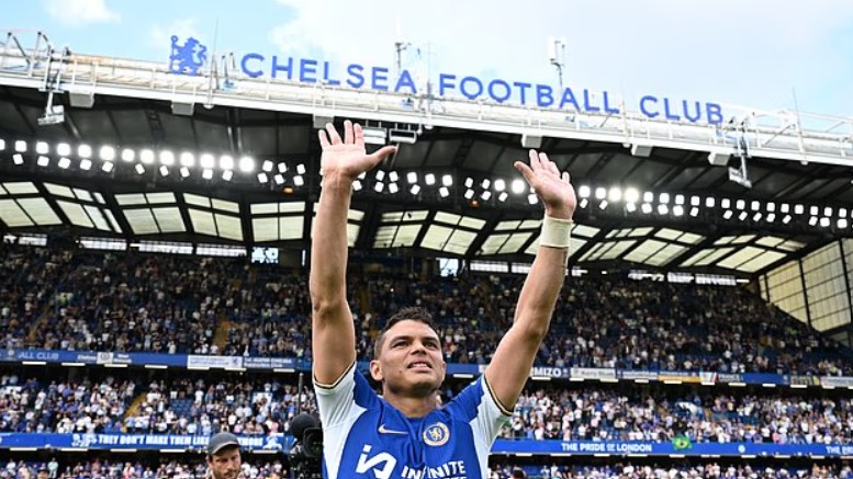 Trung vệ người Brazil là trụ cột hàng thủ Chelsea lúc còn thi đấu cho đội chủ sân Stamford Bridge.