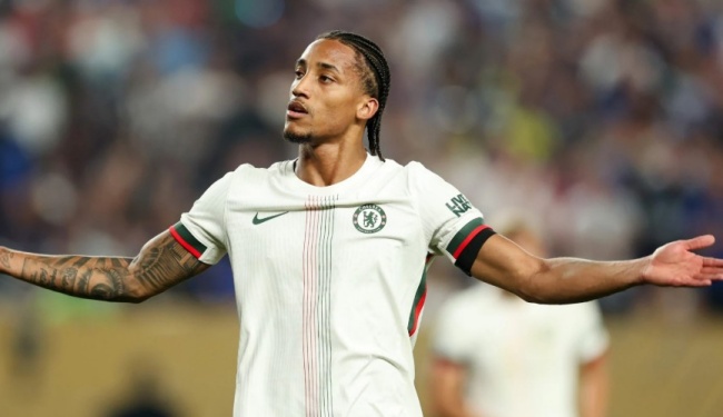 Joao Pedro và bài toán phá lời nguyền số 9 ở Chelsea