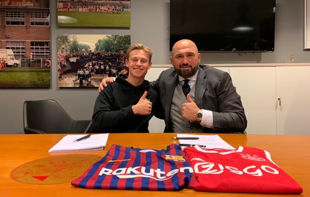 De Jong, Barcelona và nút thắt mang tên người đại diện