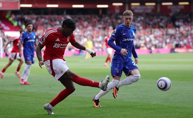 Elanga chuẩn bị đến Newcastle