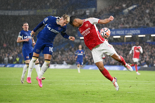 Những cuộc đối đầu giữa Chelsea luôn diễn ra rất quyết liệt.